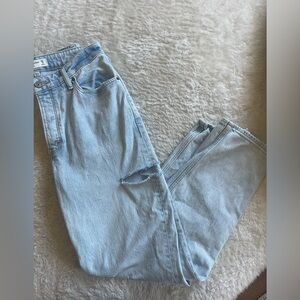 Abercrombie The Dad High Rise Curve Love Light Wash Jeans